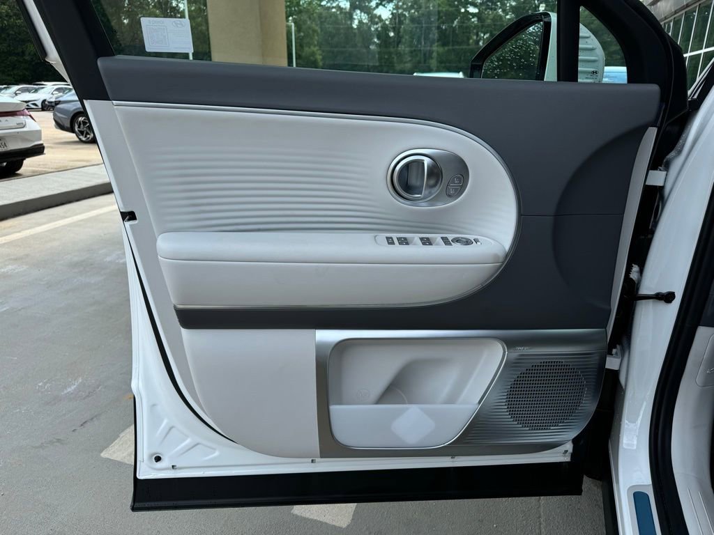 New 2026 Hyundai Ioniq 9 Limited image 26