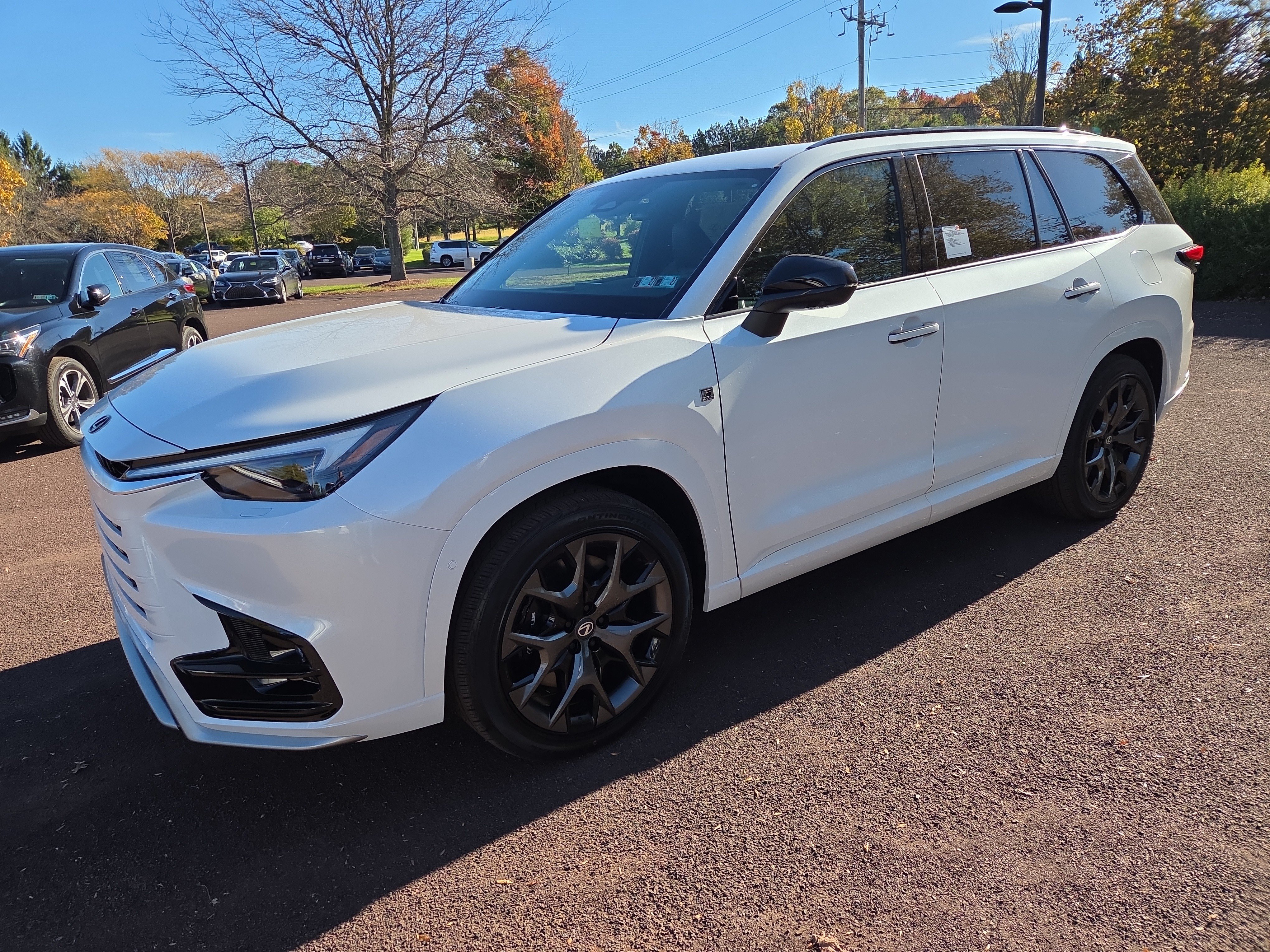 New 2026 Lexus TX 500h AWD image 5