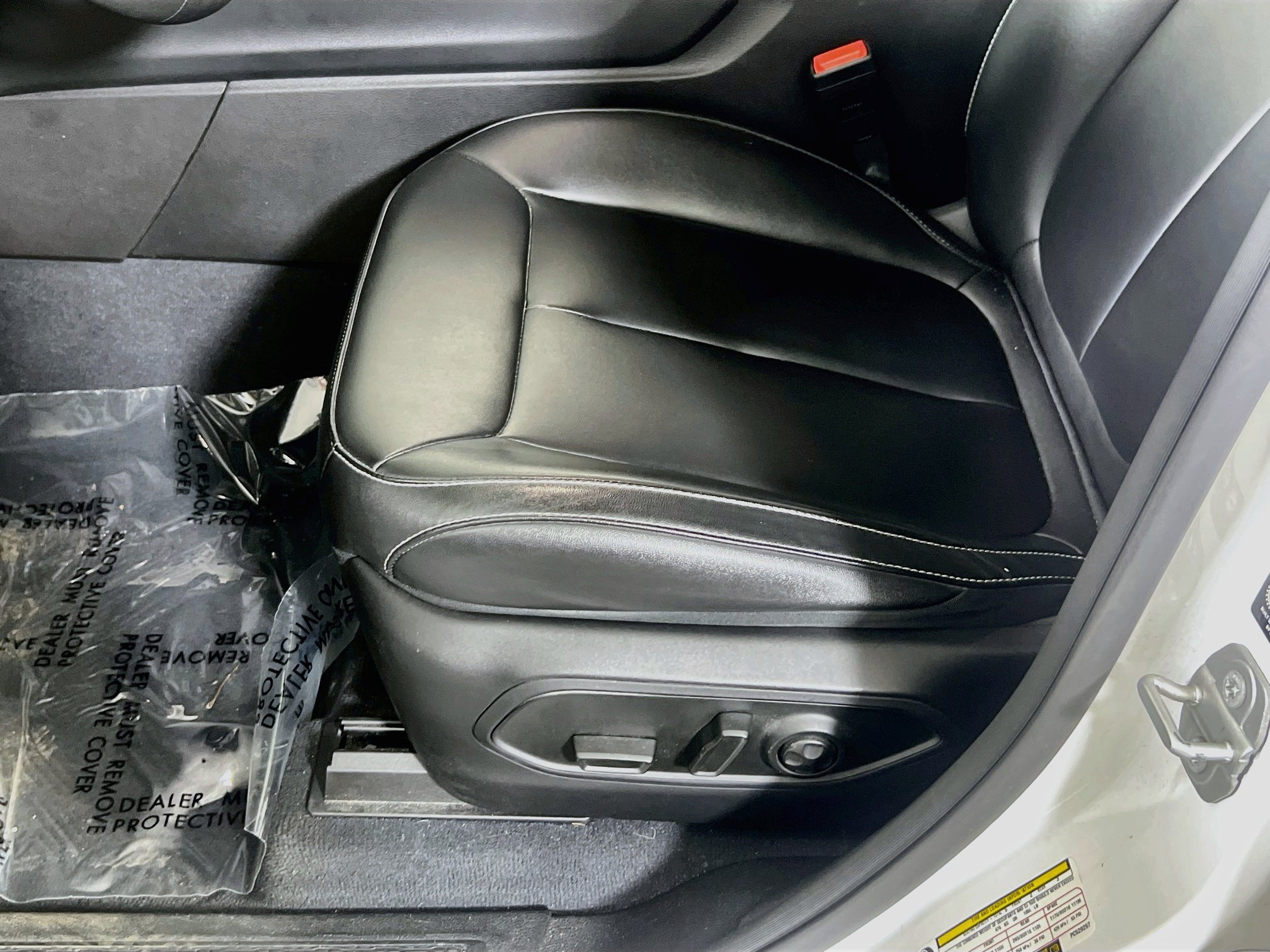 Used 2023 Jeep Grand Cherokee Limited AWD/4WD image 19