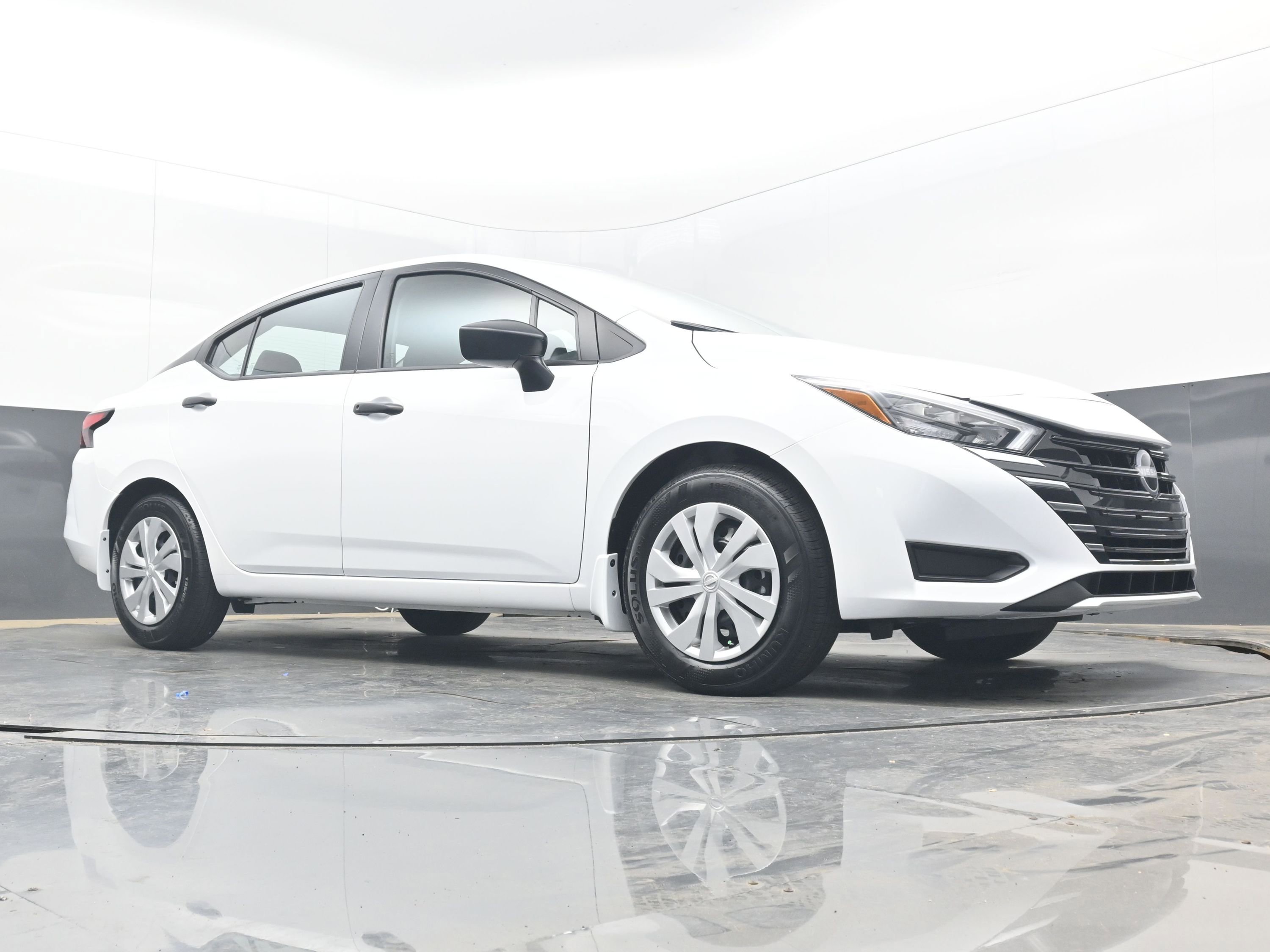 Certified 2025 Nissan Versa S w/ Trunk Package image 22