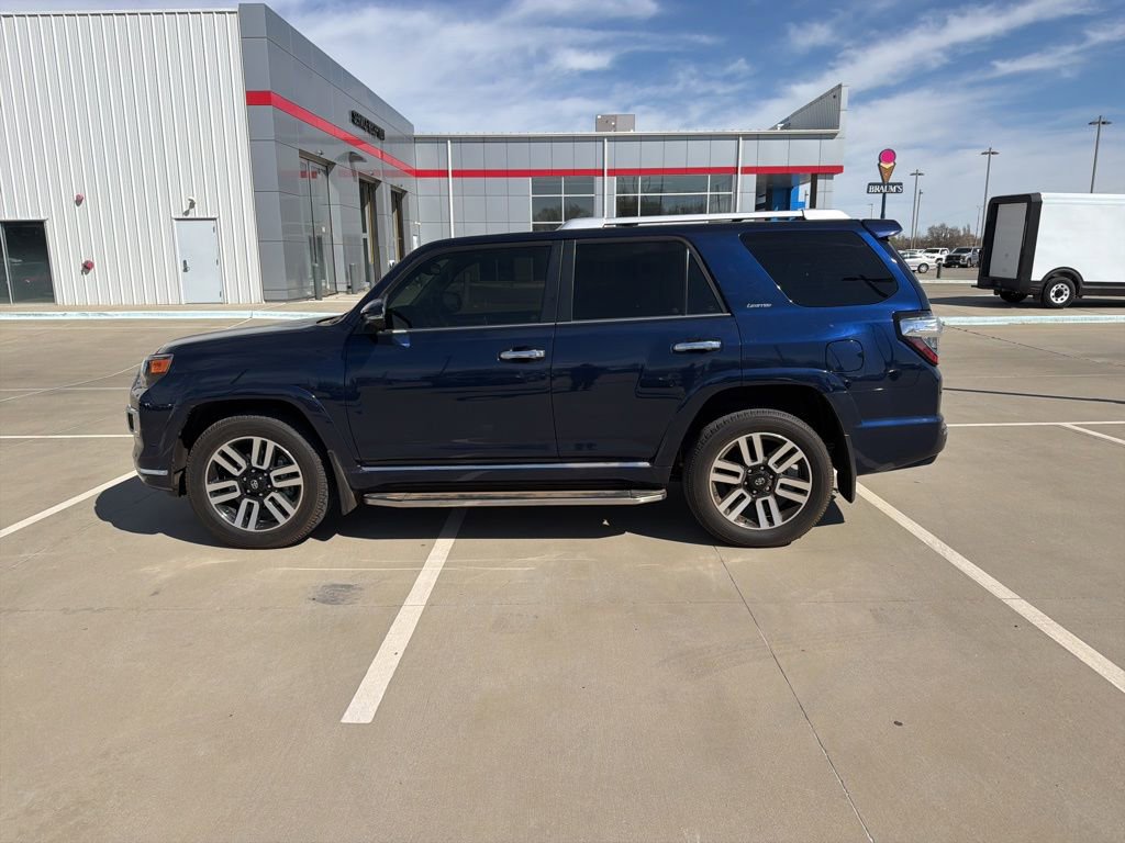 Used 2022 Toyota 4Runner Limited image 9