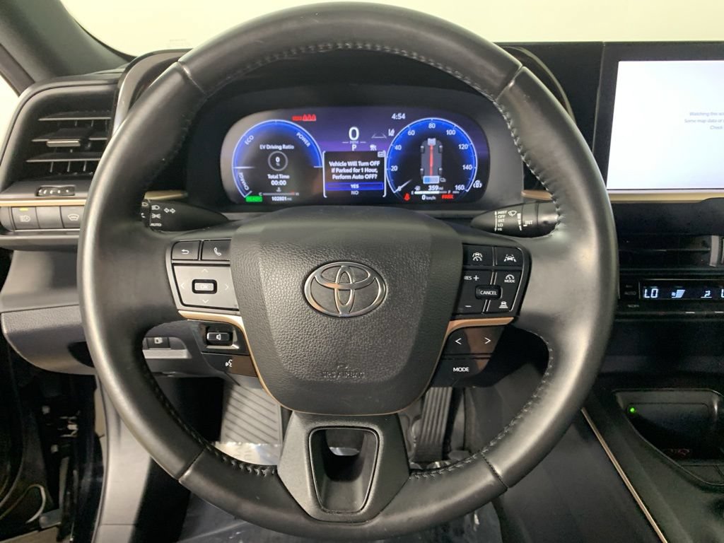 Used 2023 Toyota Crown AWD/4WD image 20
