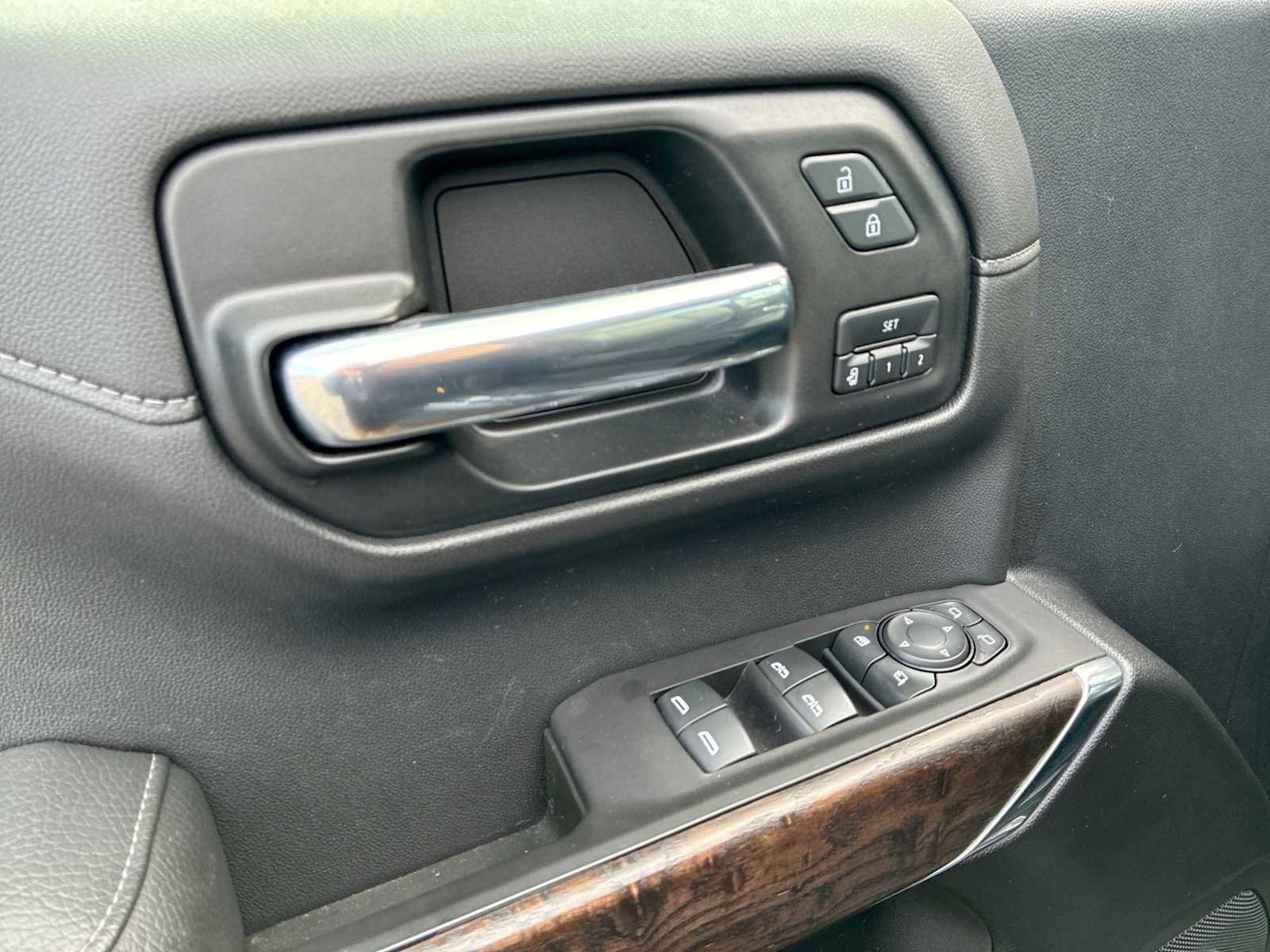 Certified 2020 GMC Sierra 1500 Denali w/ Denali Ultimate Package image 24