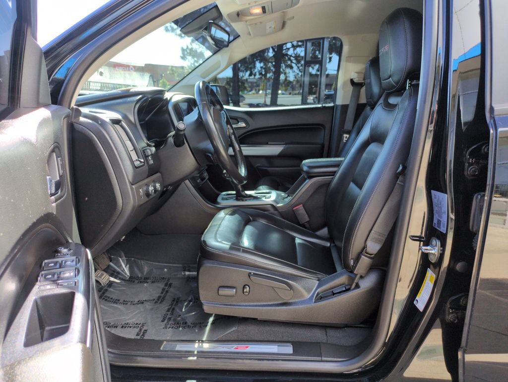 Used 2021 Chevrolet Colorado ZR2 w/ ZR2 Midnight Special Edition AWD/4WD image 9