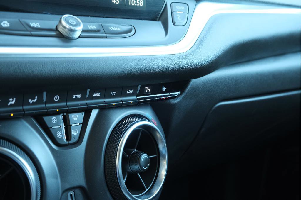 Used 2025 Chevrolet Blazer LT image 28
