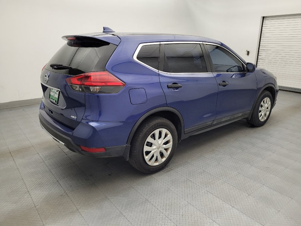 Used 2017 Nissan Rogue S AWD/4WD image 10
