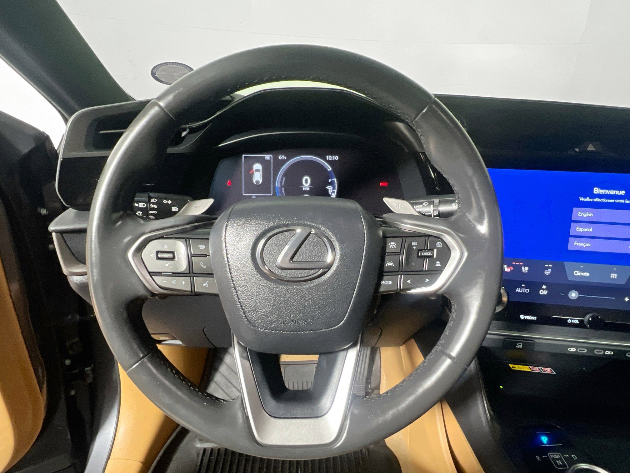 Used 2023 Lexus RZ 450e Premium image 17