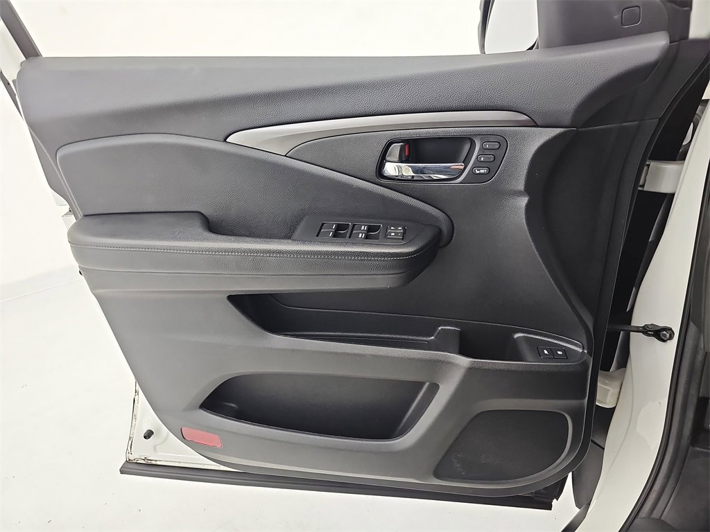 Used 2019 Honda Pilot EX-L image 37