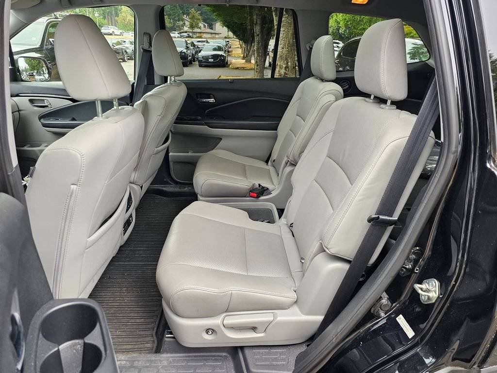 Used 2016 Honda Pilot Elite image 15
