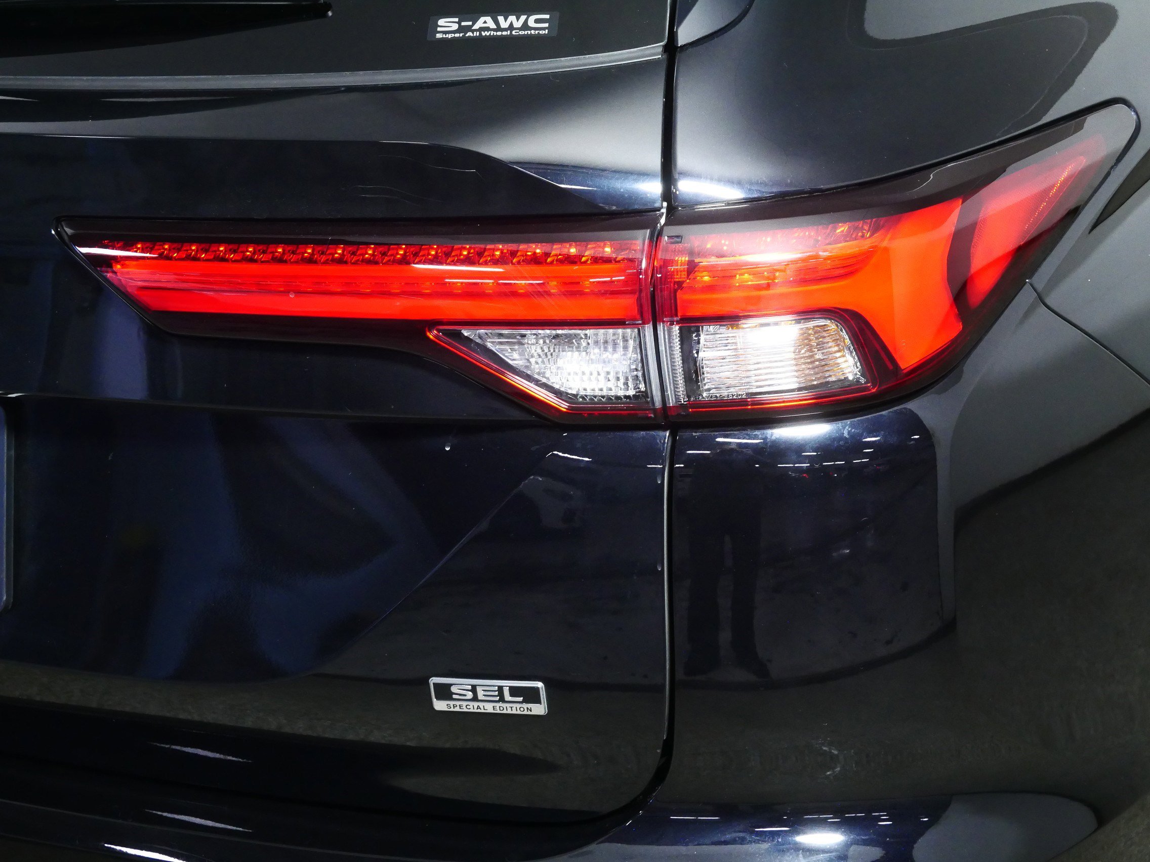 Used 2022 Mitsubishi Outlander SEL image 17