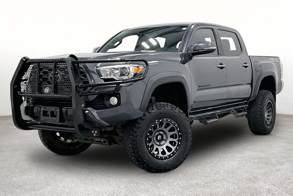Used 2020 Toyota Tacoma TRD Off-Road AWD/4WD image 14