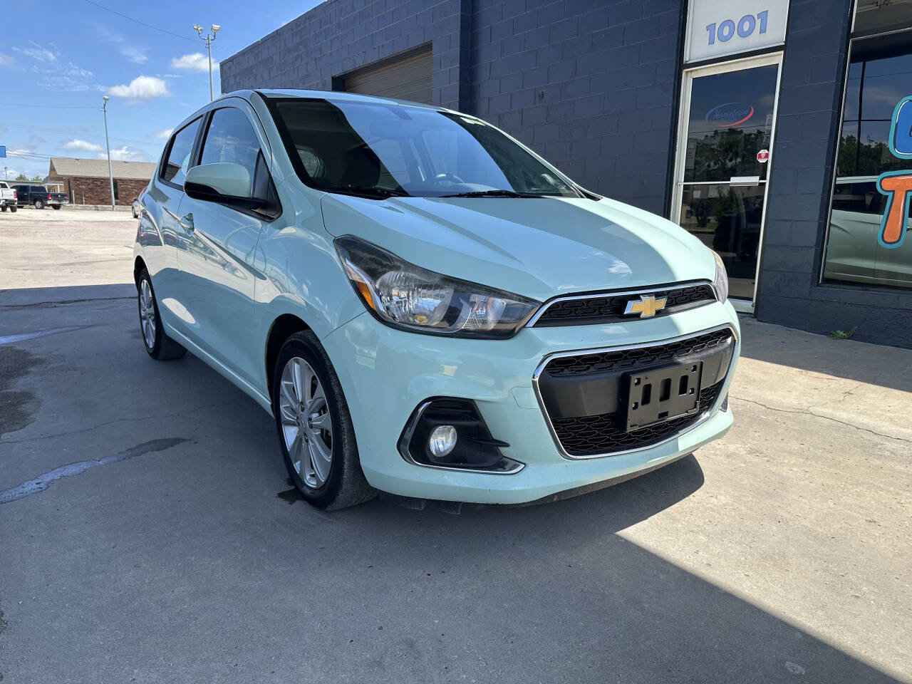 Used 2018 Chevrolet Spark LT FWD image 2