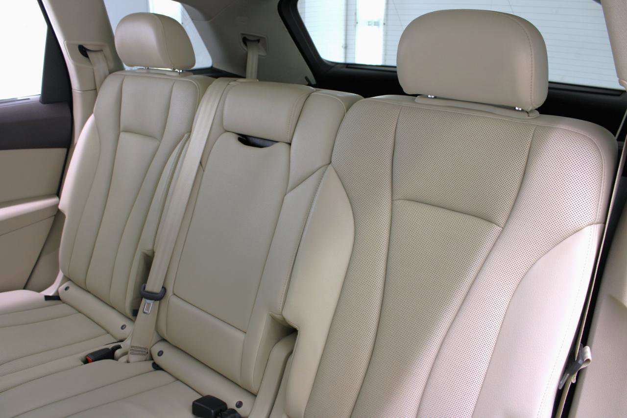 Used 2017 Audi Q7 3.0T Prestige w/ Prestige Package image 39