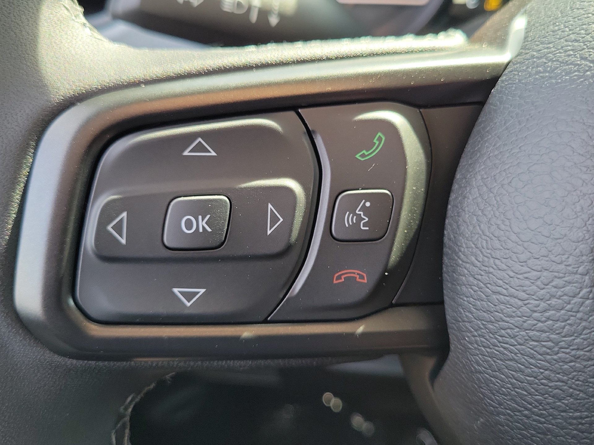 New 2026 Jeep Gladiator Sport AWD/4WD image 5