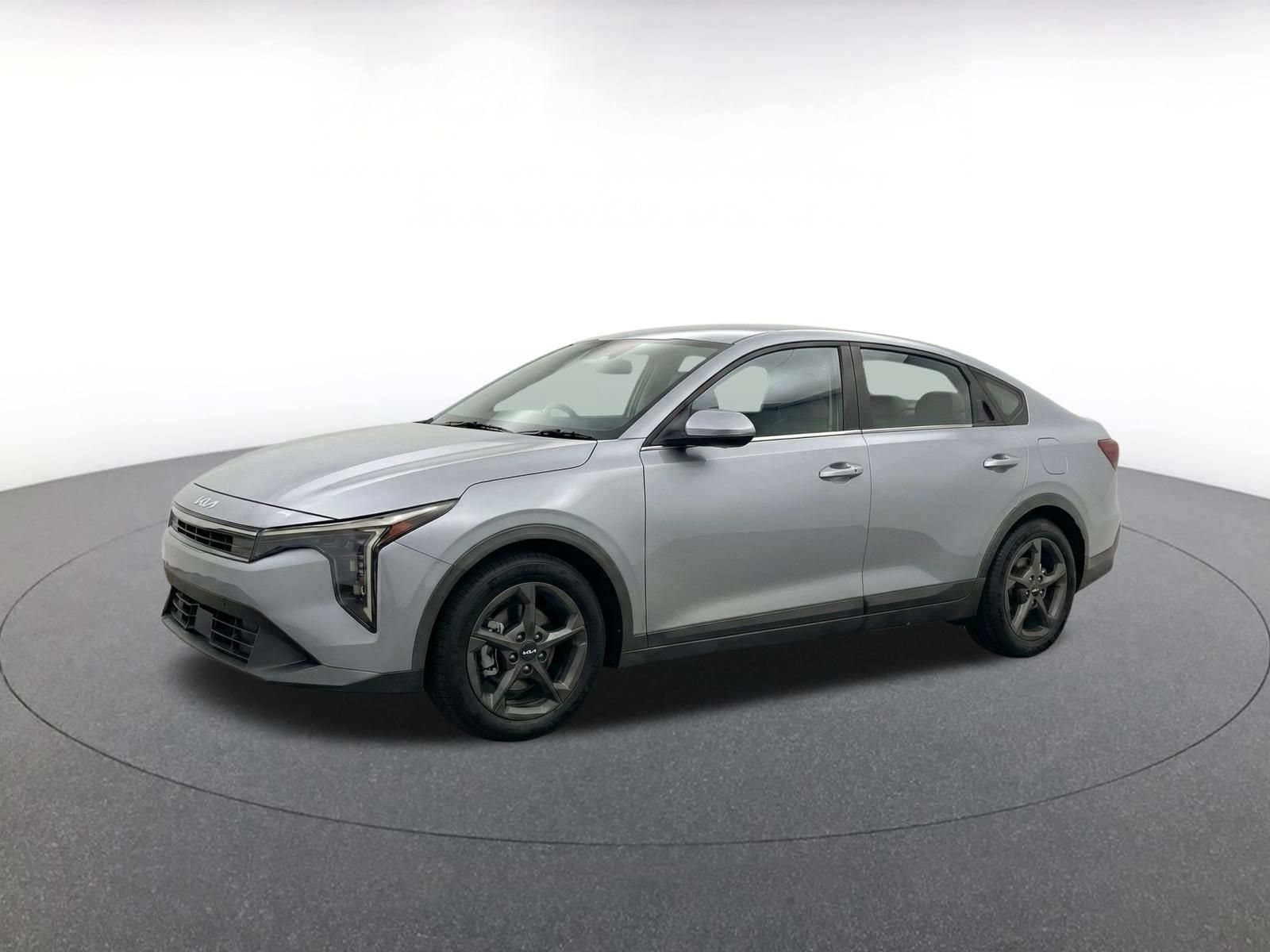 Used 2026 Kia K4 FWD image 3