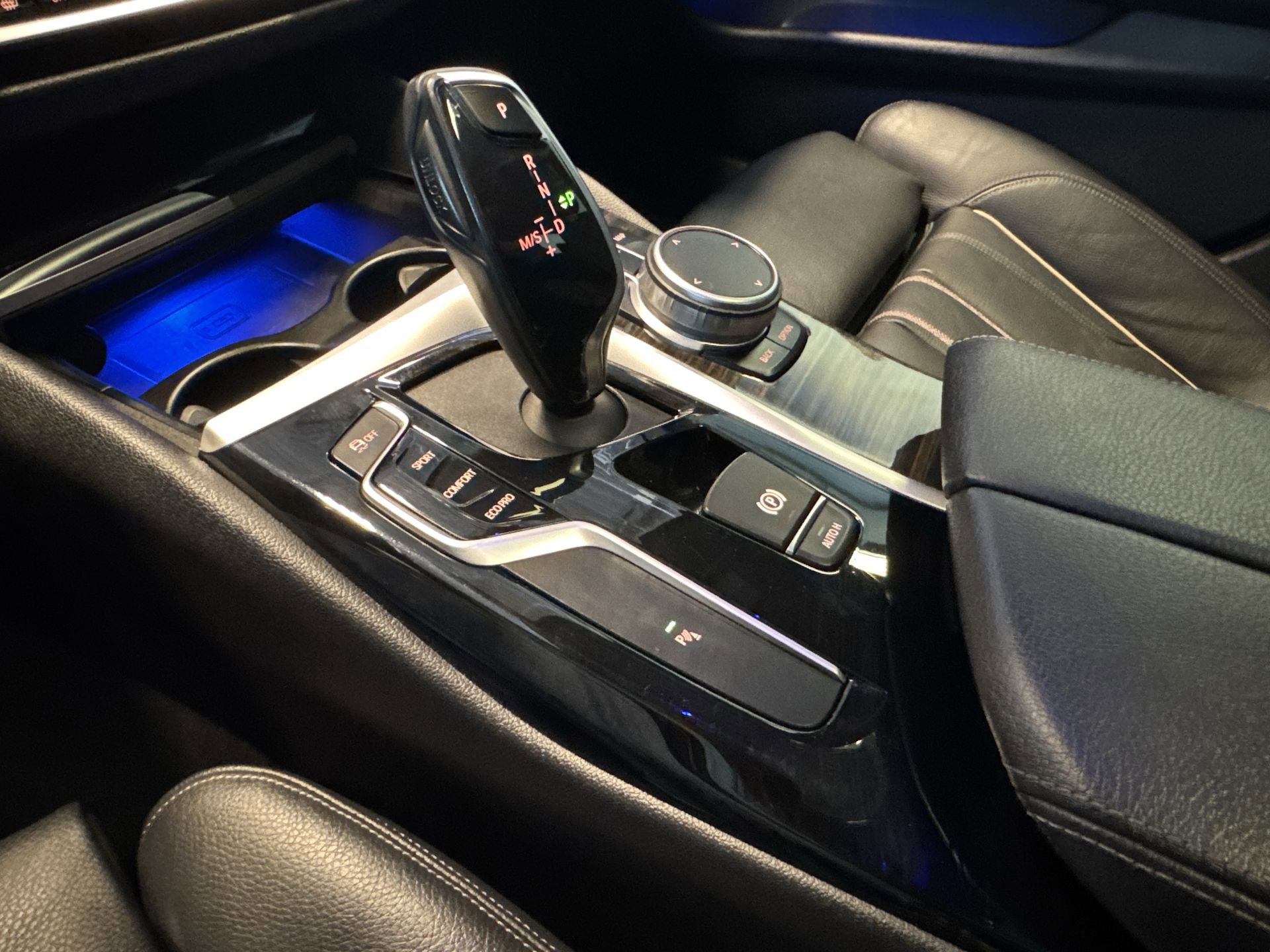 Used 2019 BMW 540i xDrive AWD/4WD image 19