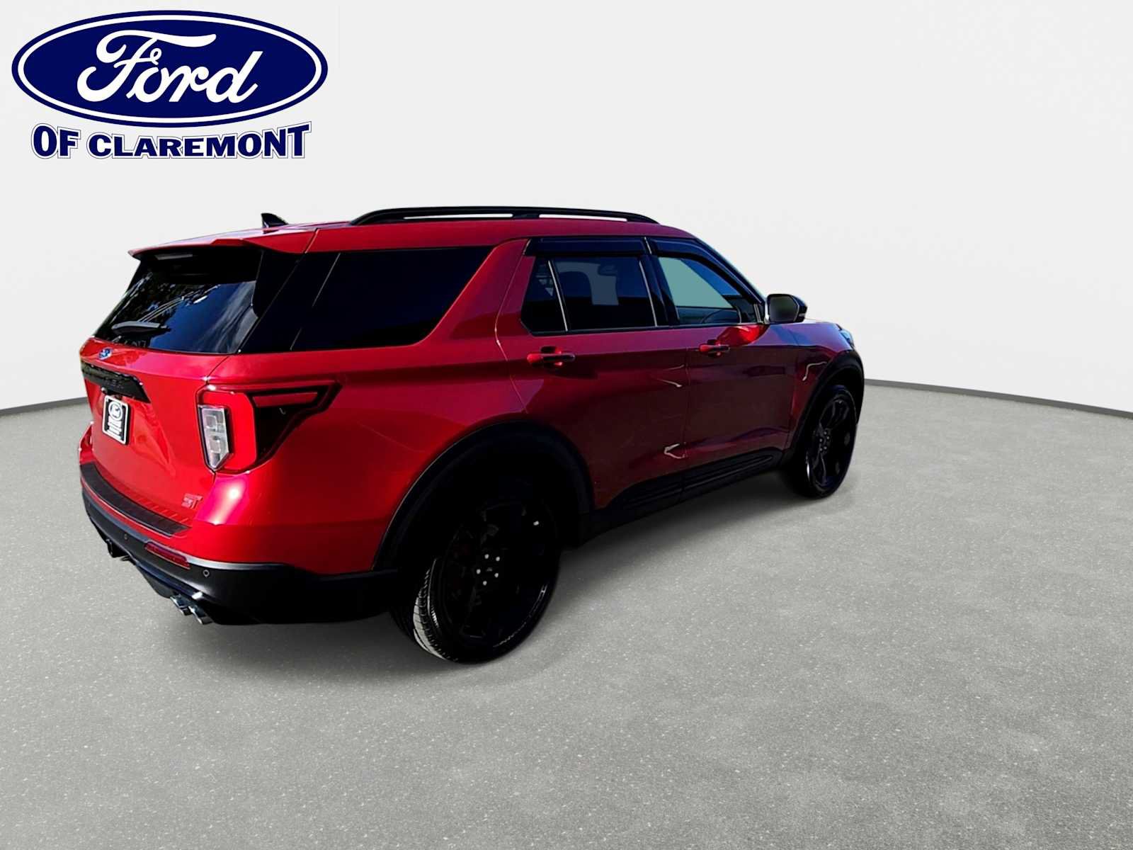 Used 2023 Ford Explorer ST w/ Equipment Group 401A AWD/4WD image 8