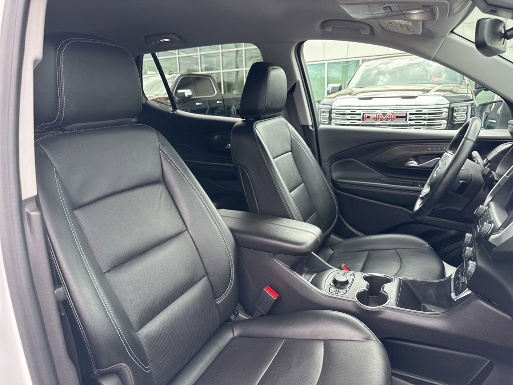 Used 2024 GMC Terrain SLT AWD/4WD image 20