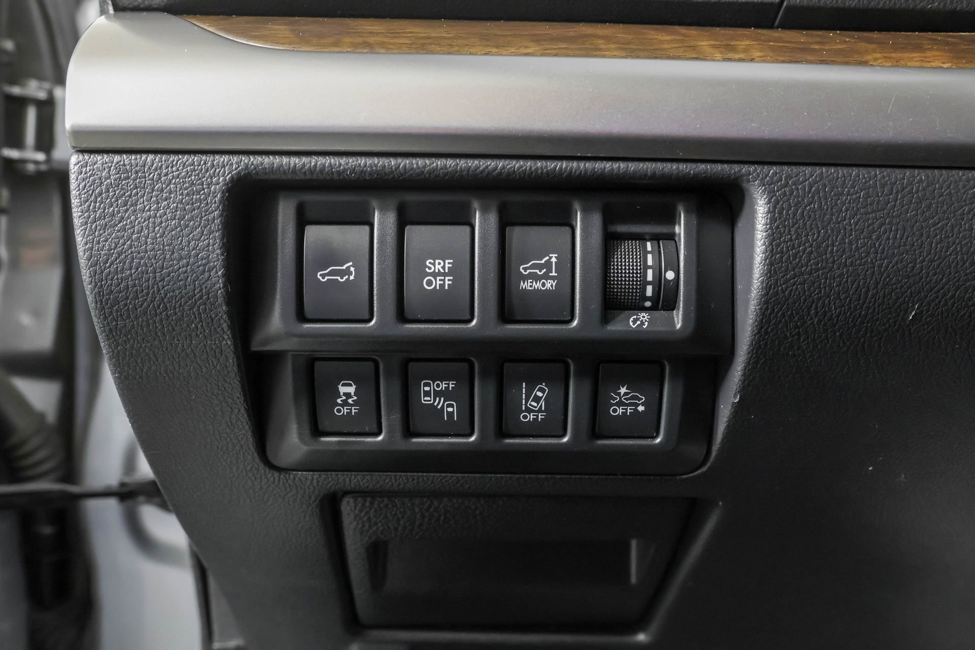 Used 2015 Subaru Outback 2.5i Limited AWD/4WD image 27