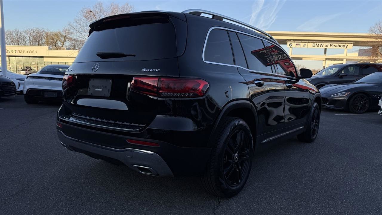 Used 2021 Mercedes-Benz GLB 250 4MATIC w/ Premium Package image 20