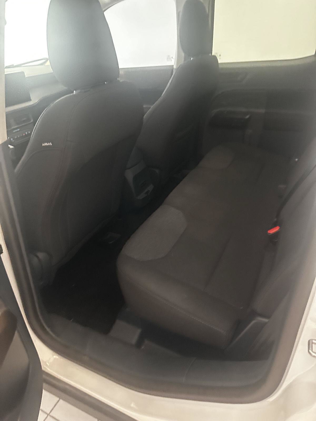 Used 2025 Ford Maverick XL FWD image 8