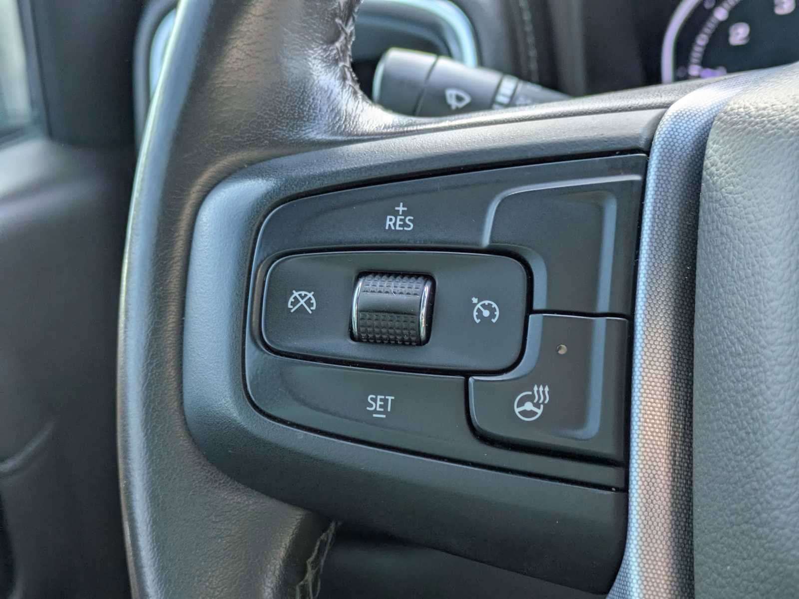 Used 2019 GMC Sierra 1500 SLT w/ SLT Convenience Package AWD/4WD image 26