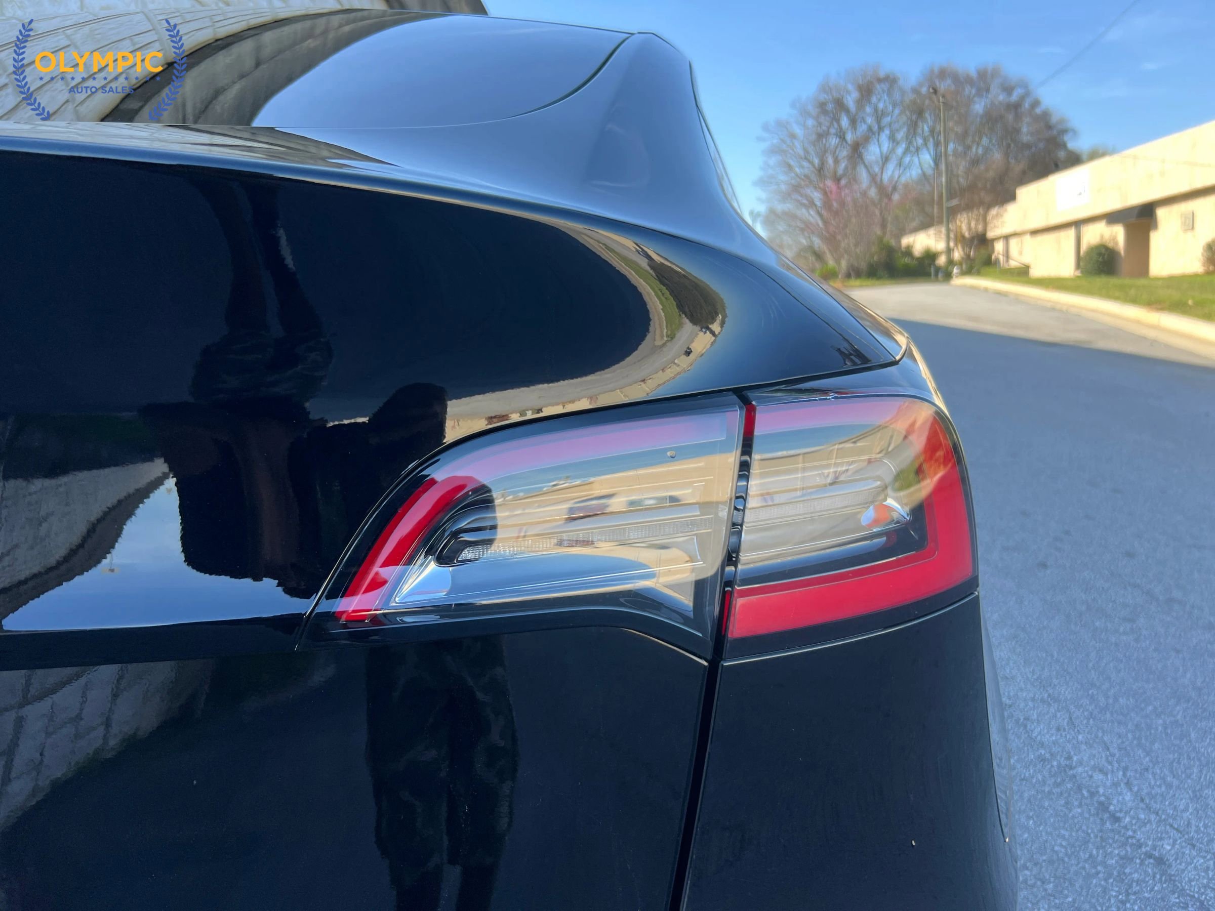 Used 2021 Tesla Model Y 2WD image 17