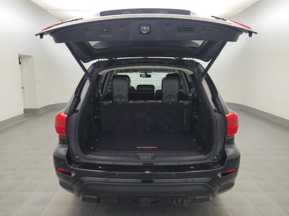 Used 2020 Nissan Pathfinder SL AWD/4WD image 29