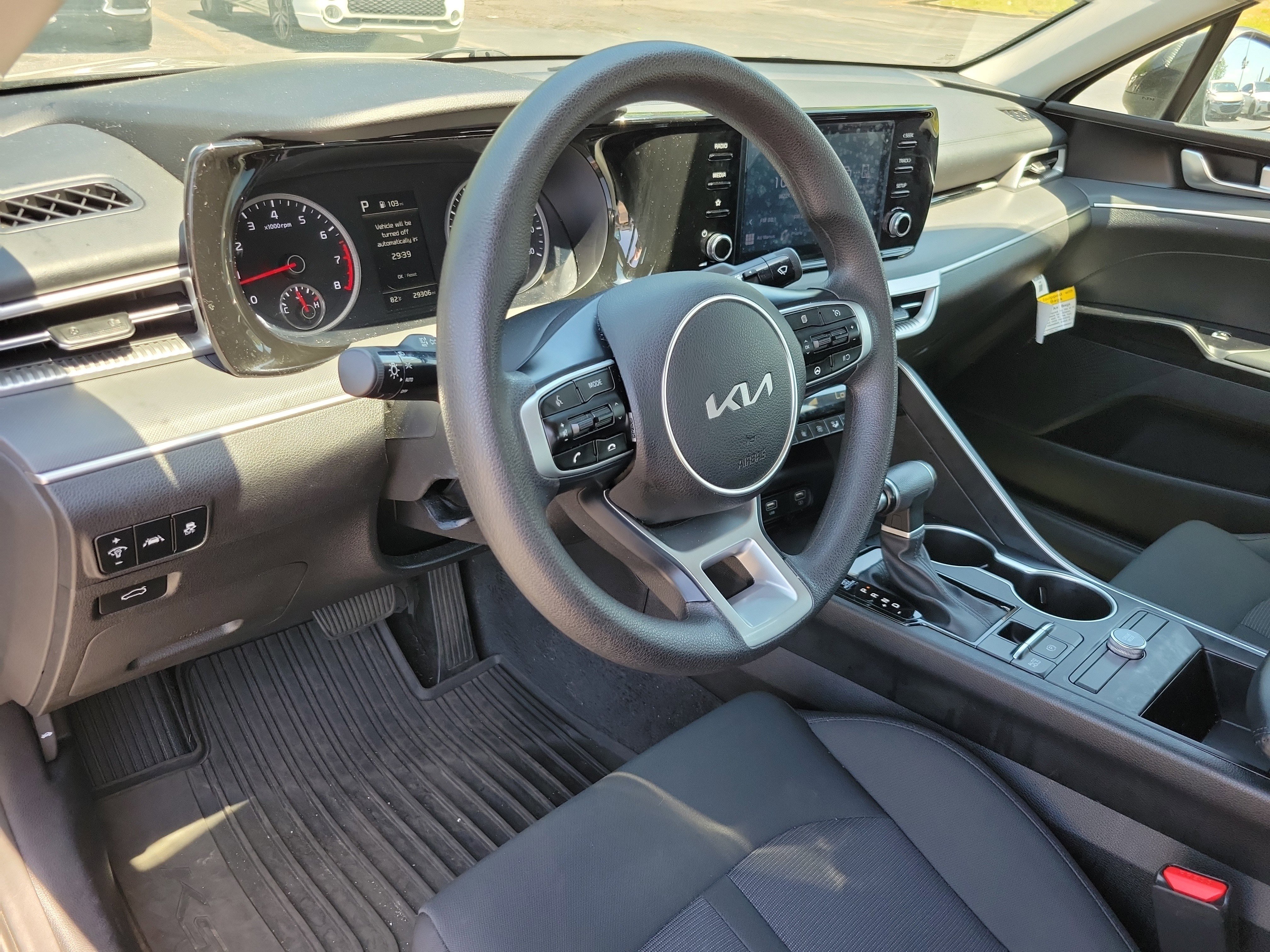 Used 2023 Kia K5 LXS image 3