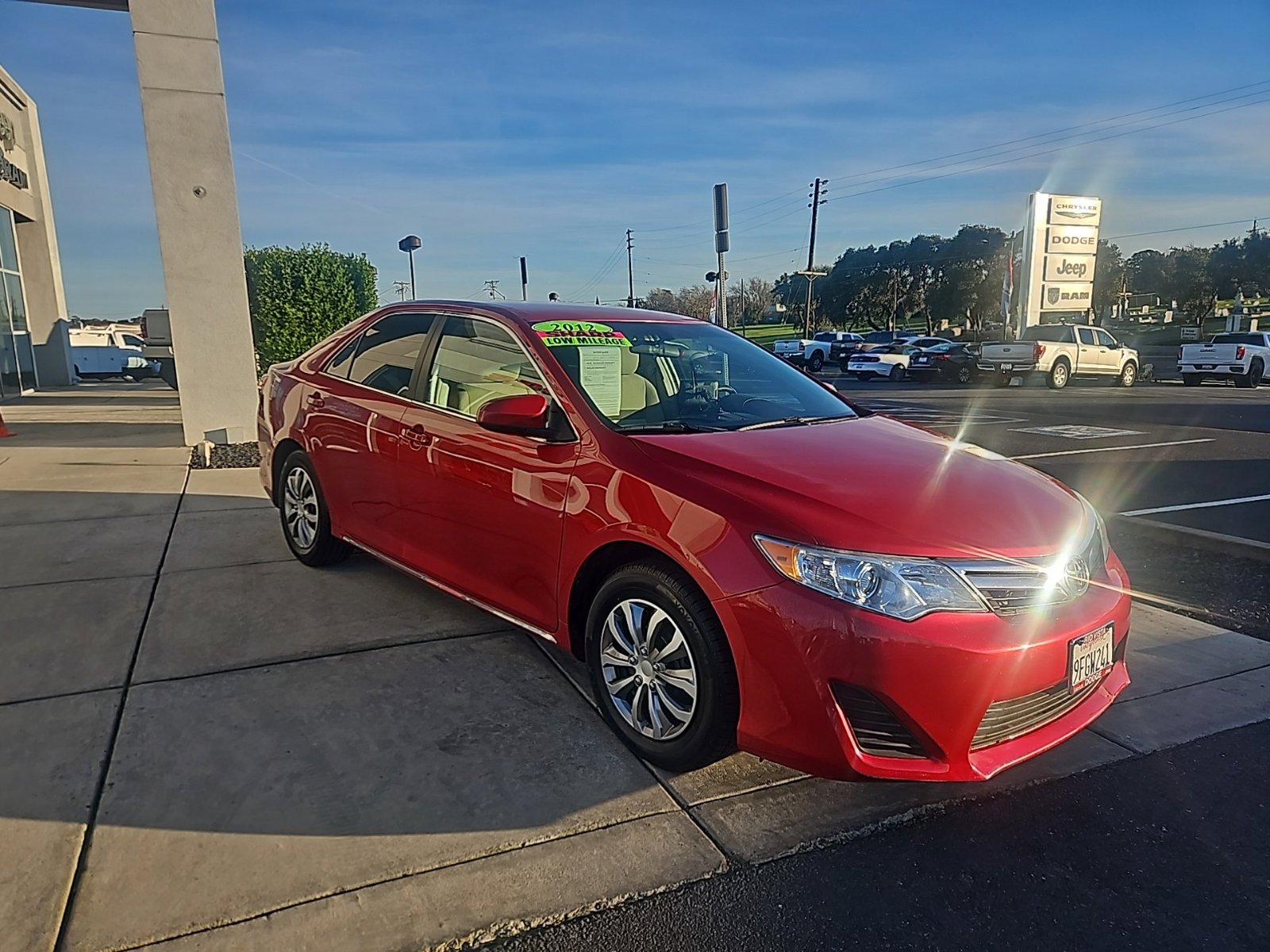 Used 2012 Toyota Camry LE image 16