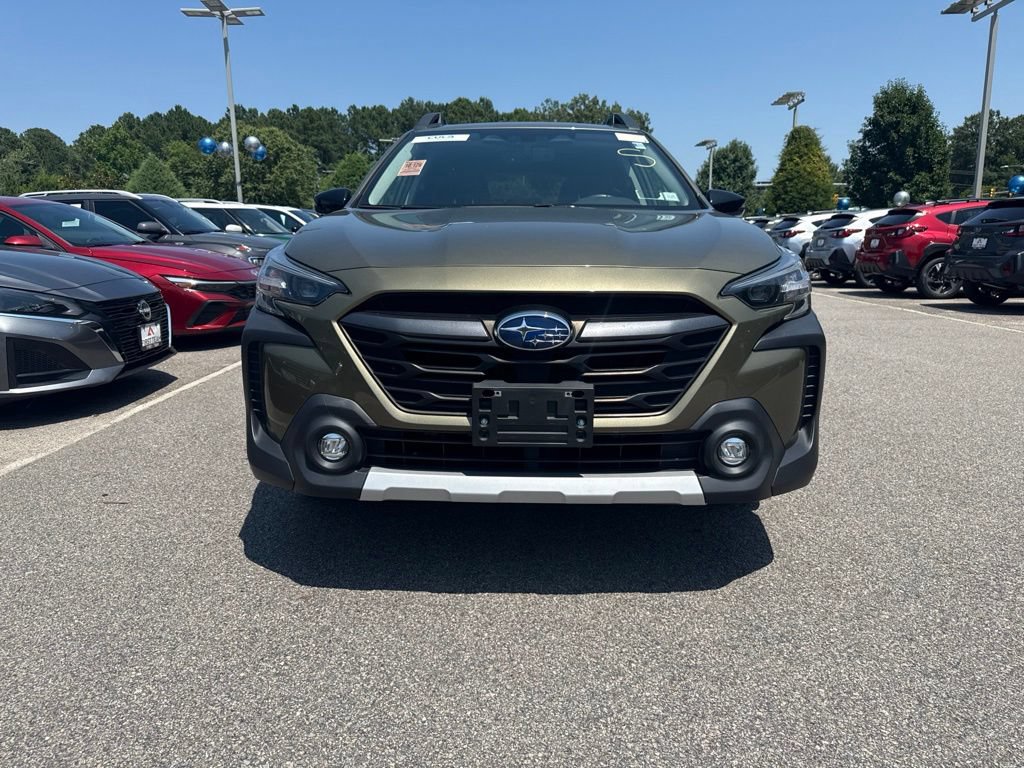 Used 2023 Subaru Outback Limited AWD/4WD image 6
