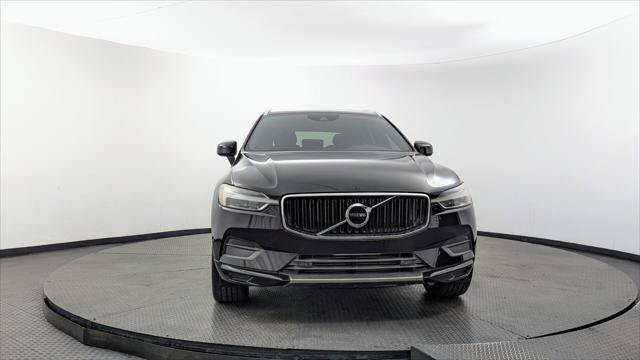 Used 2019 Volvo XC60 T5 Momentum w/ Premium Package FWD image 12