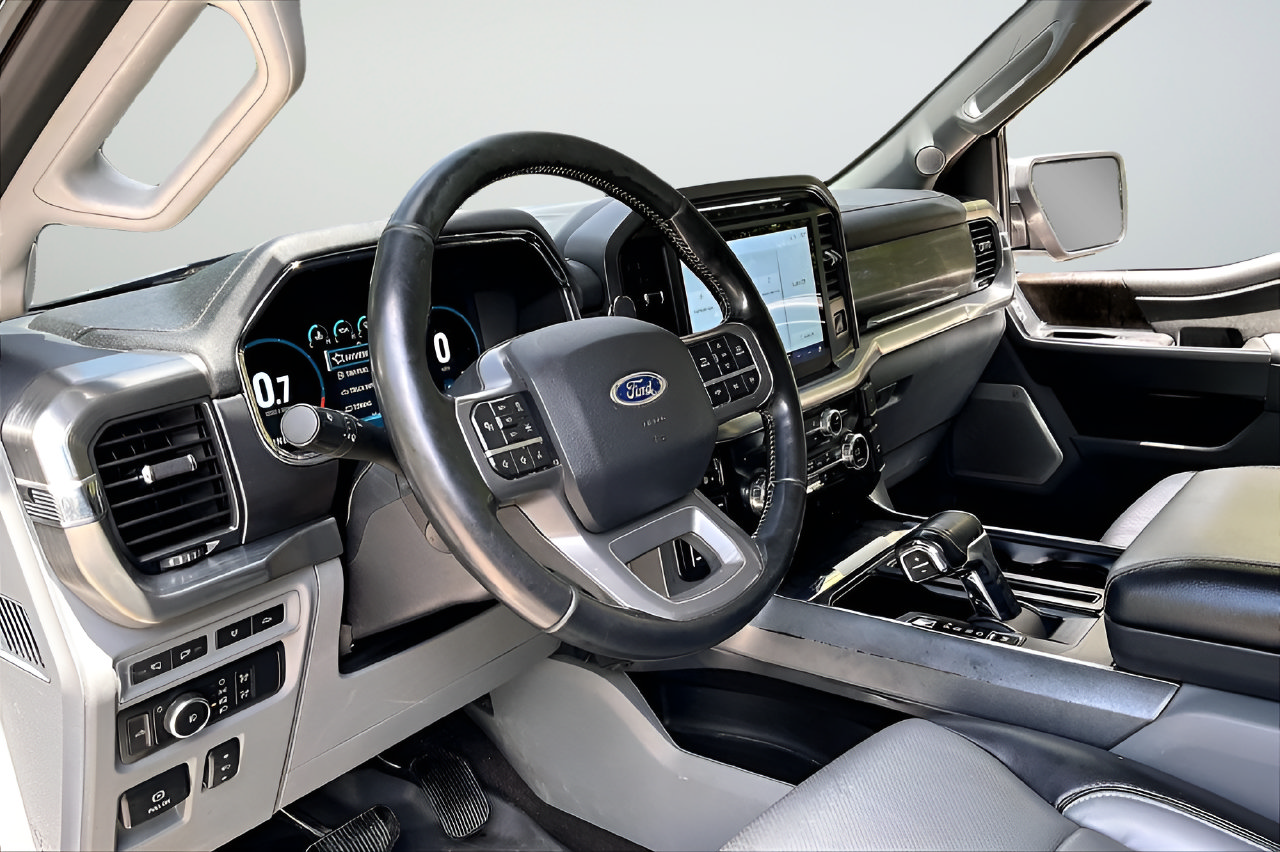 Used 2021 Ford F150 Lariat w/ Equipment Group 502A High AWD/4WD image 14