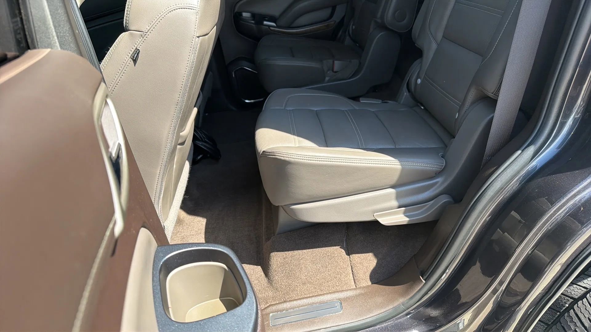 Used 2018 GMC Yukon Denali w/ Denali Ultimate Package AWD/4WD image 57