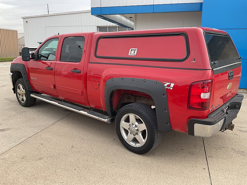 Used 2013 Chevrolet Silverado 2500 LT w/ Interior Plus Package AWD/4WD image 8