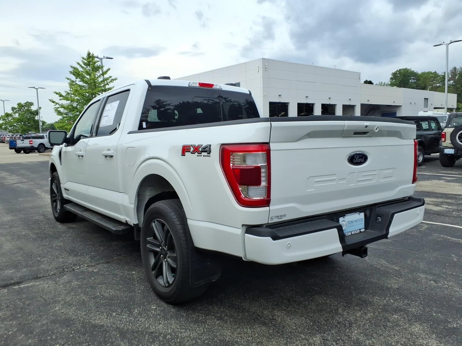 Used 2023 Ford F150 Lariat w/ Equipment Group 502A High AWD/4WD image 8