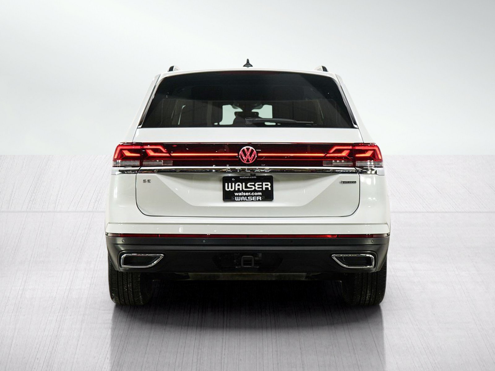 Used 2026 Volkswagen Atlas SE AWD/4WD image 4