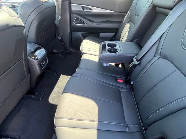 New 2027 INFINITI QX60 Luxe w/ Cargo Package FWD image 26