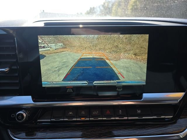 Used 2025 GMC Sierra 1500 Elevation image 21