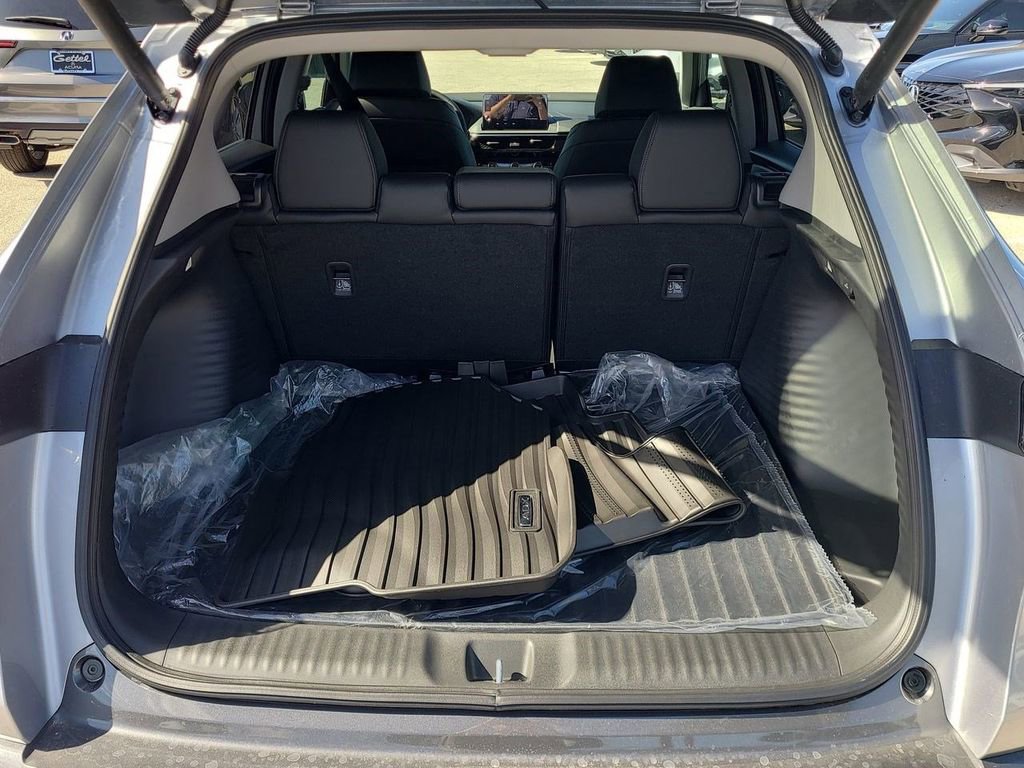 New 2025 Acura ADX FWD image 19