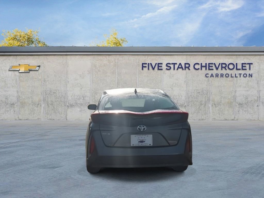 Used 2018 Toyota Prius Prime Plus image 7