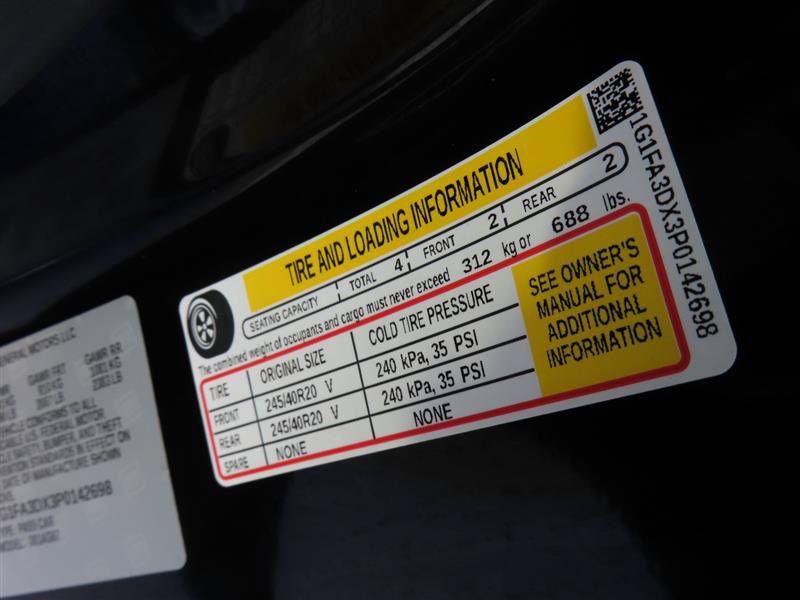 Used 2023 Chevrolet Camaro LT RWD image 34