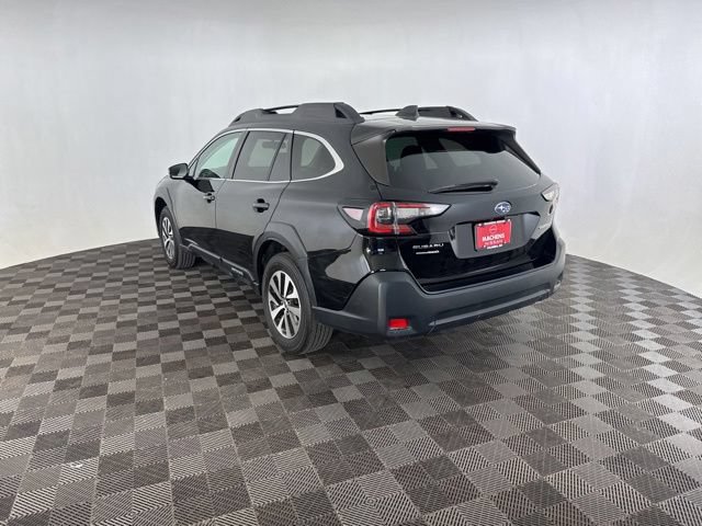 Used 2023 Subaru Outback Premium AWD/4WD image 7