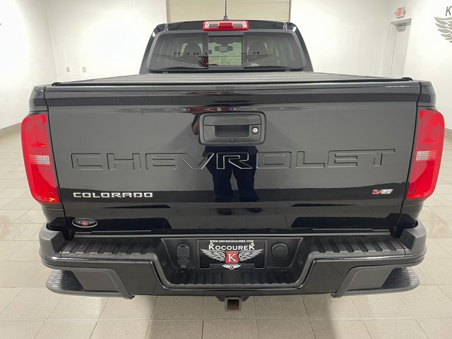 Used 2022 Chevrolet Colorado LT w/ LT Convenience Package image 5