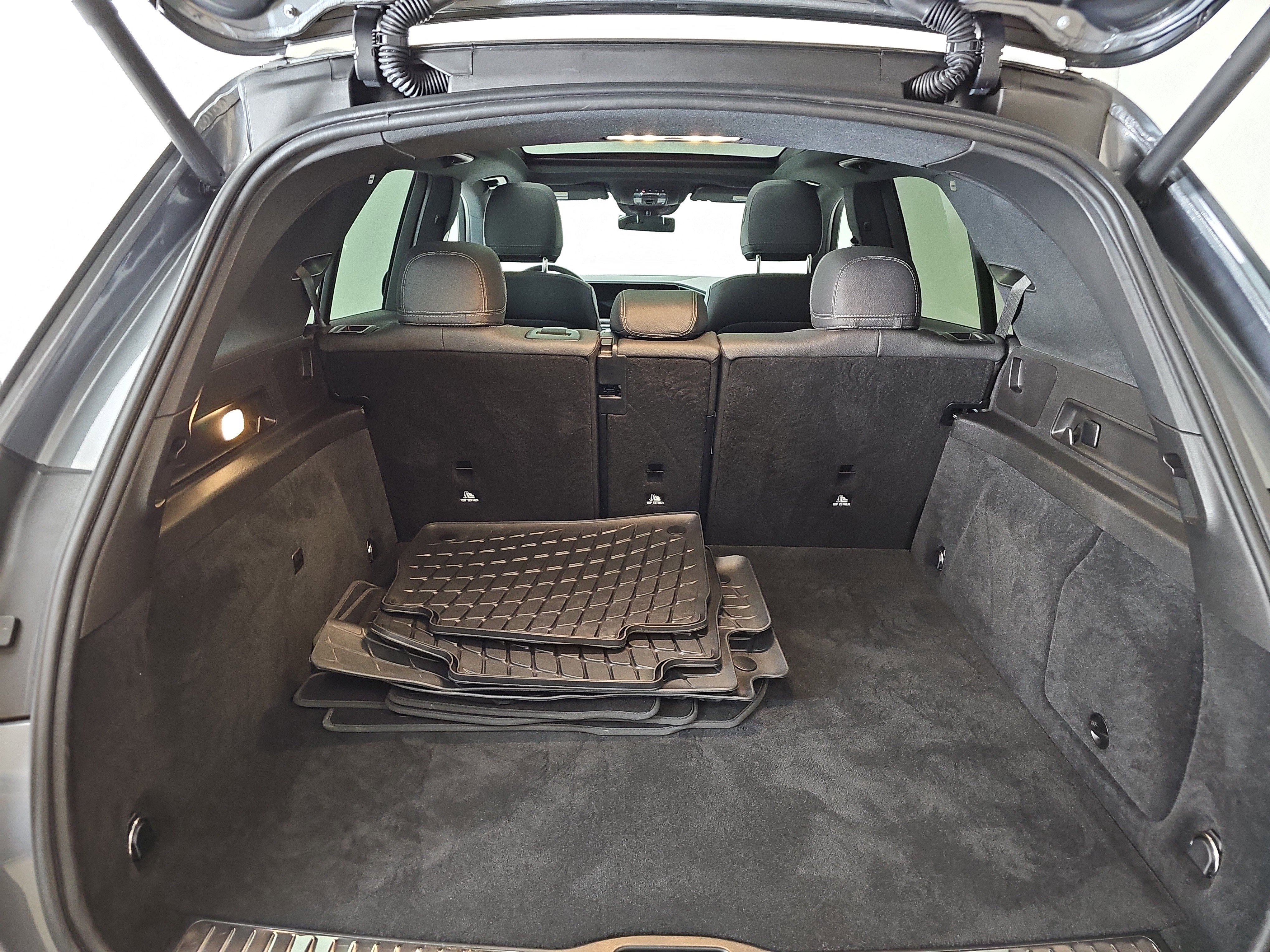 Certified 2025 Mercedes-Benz GLE 450e 4MATIC image 24