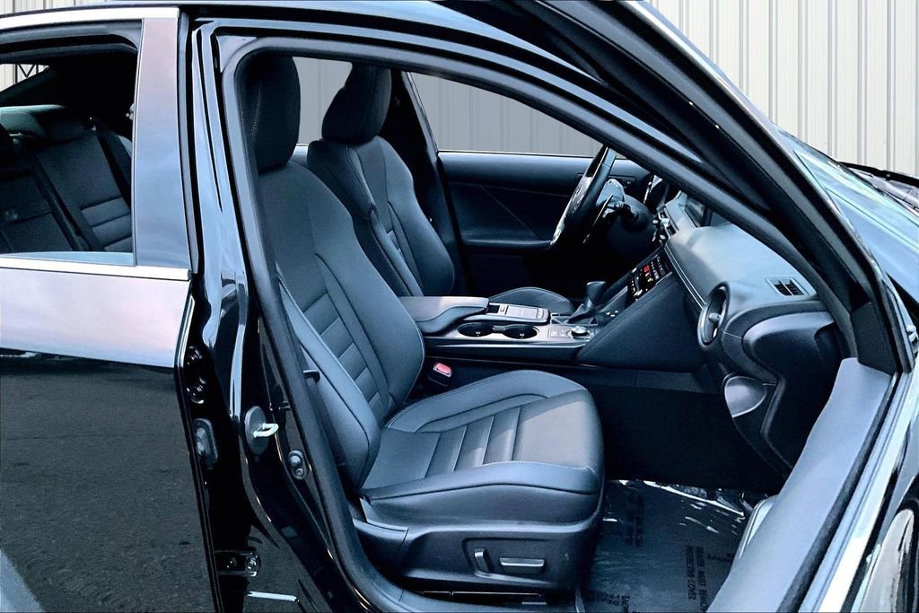 Used 2024 Lexus IS 350 F Sport w/ Memory Package image 29