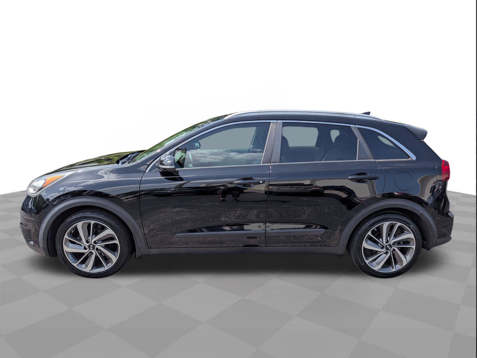 Used 2019 Kia Niro Touring w/ Paint Protection Film Package FWD image 7