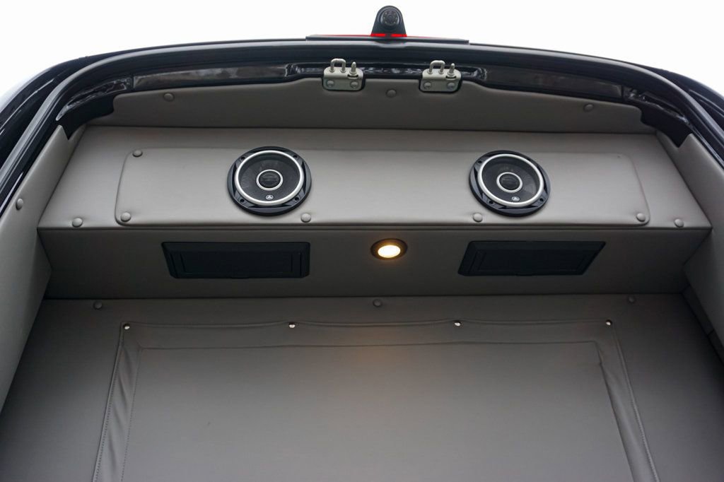 Used 2014 Mercedes-Benz Sprinter 2500 image 39