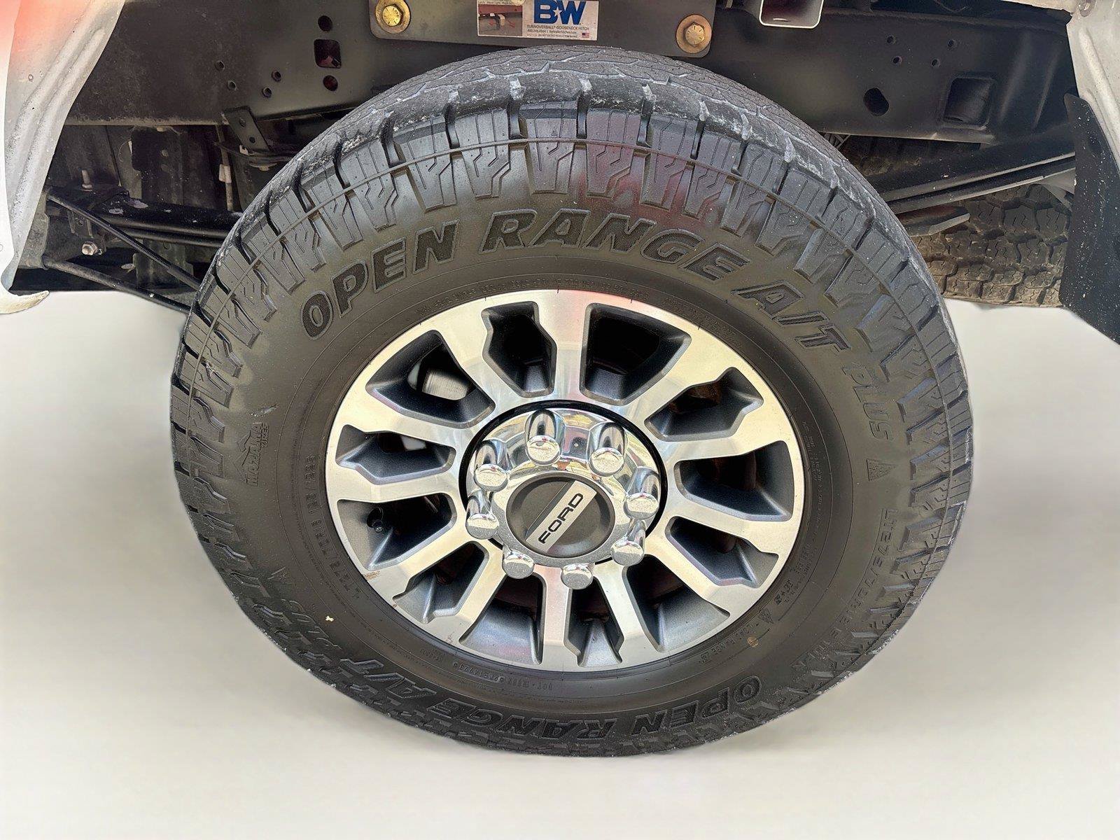 Used 2022 Ford F250 Lariat w/ Lariat Value Package AWD/4WD image 29