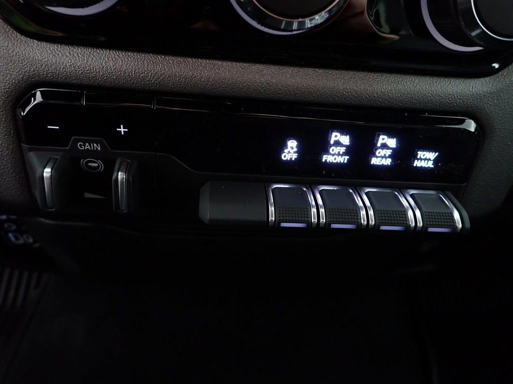 New 2025 RAM 1500 Big Horn AWD/4WD image 5